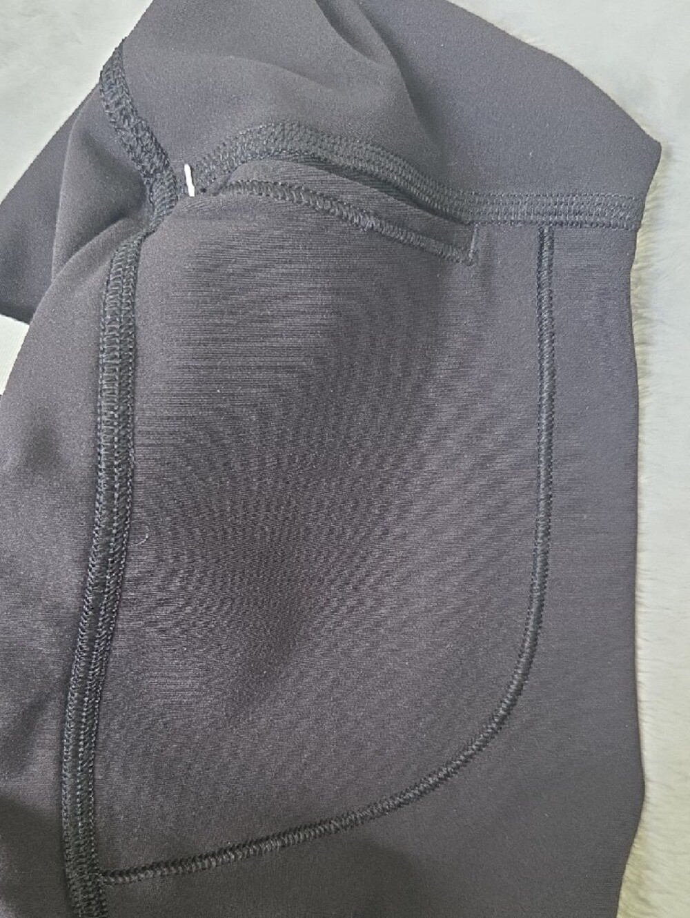 lululemon athletica Black High-Rise Leggings - Picture 4 of 5